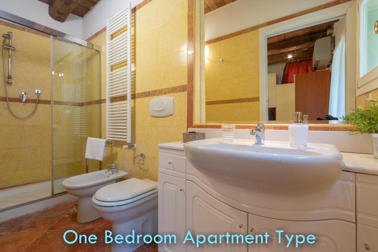 Santo Stefano Apartment *