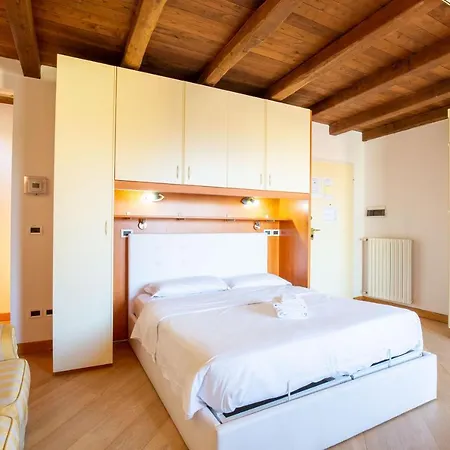 Santo Stefano Apartments - Bolognarooms Exterior photo