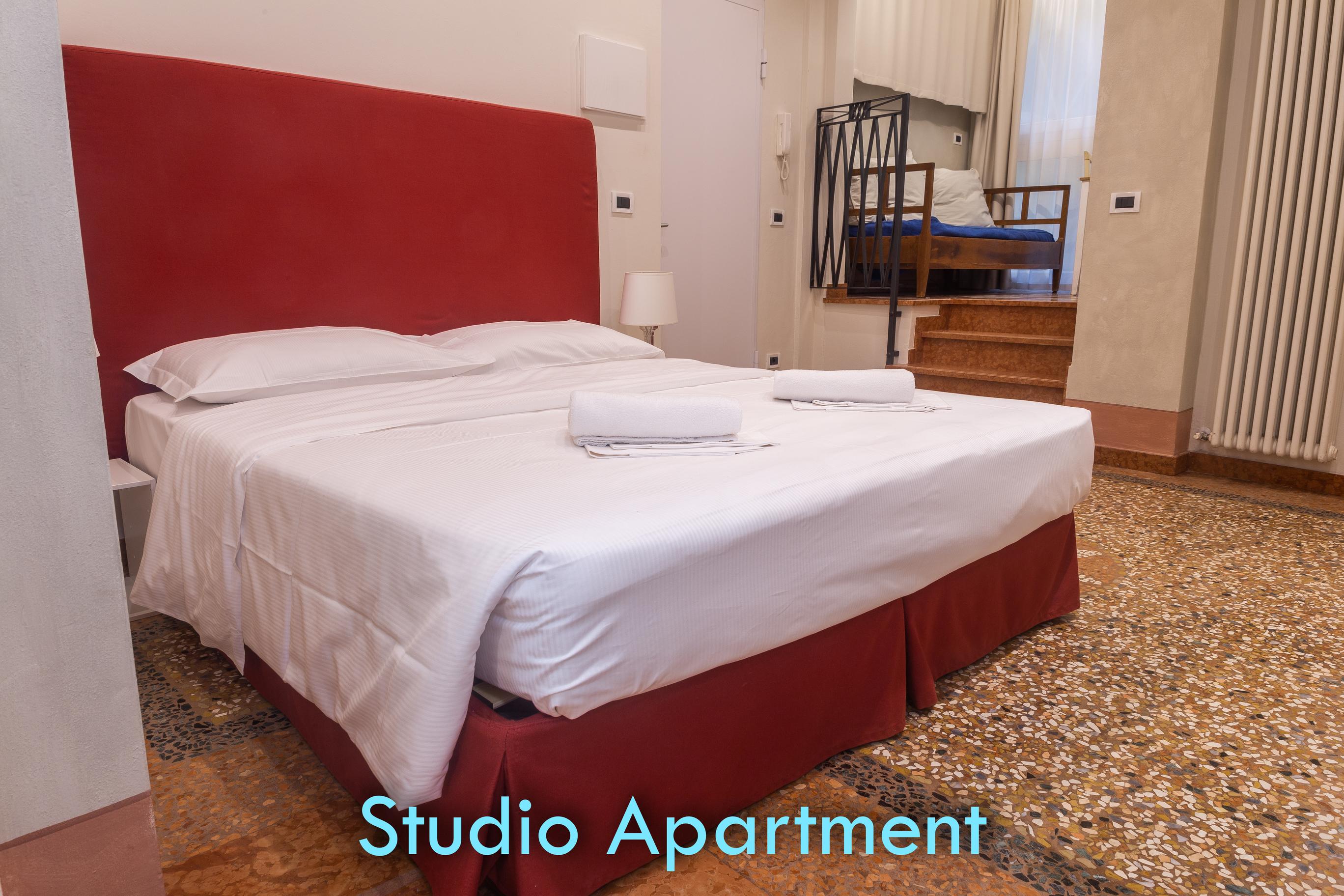 Santo Stefano Apartment